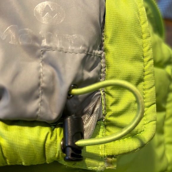 Marmot down puffer jacket-3 zipper pockets/cinch waist/up-down double-zip front - Picture 14 of 16